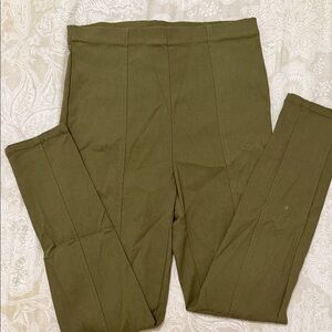 Haute Monde Olive Leggings
